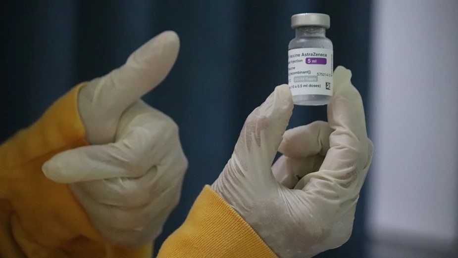 Правительство РФ запустит программу поощрения за вакцинацию от ковида